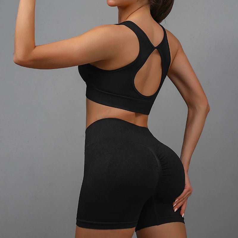 GlamFit Seamless Yoga Set - WellnessWays Fitness and Wellbeing