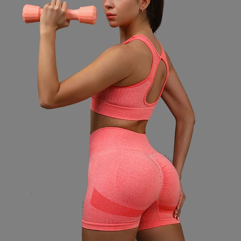 GlamFit Seamless Yoga Set - WellnessWays Fitness and Wellbeing