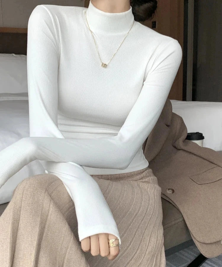 Elegant Cozy Knit Turtleneck Sweater